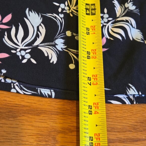 Lane Bryant Women's Pullover Top Ruffled Sleeves Blue Floral Rose Plus Size 18 - Picture 11 of 11